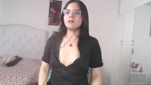 Snapshot of alissa_morrison chatting on 20, 9, 2025 alissa_morrison online show from 20, 9, 2025