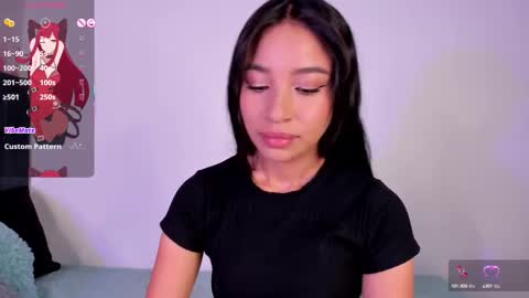 Mara  Isabel online show from 24, 9, 2025