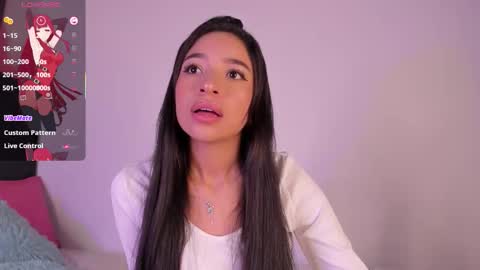 Snapshot of alissarose_ chatting on 18, 12, 2025 Mara Isabel online show from 18, 12, 2025
