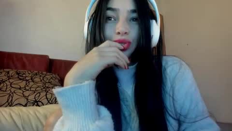 Snapshot of alisson369_ chatting on 9, 9, 2025 Alisson369 online show from 9, 9, 2025