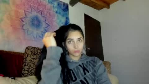 Snapshot of alisson369_ chatting on 15, 9, 2025 Alisson369 online show from 15, 9, 2025