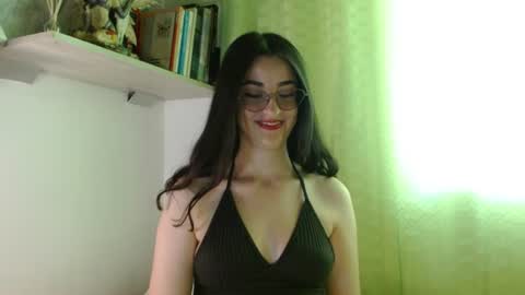 Snapshot of alisson_071989 chatting on 28, 7, 2026 Ali online show from 28, 7, 2026