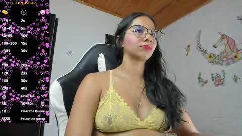 Snapshot of alisson_hoffman05 chatting on 10, 5, 2026 Alisson hoffman05 online show from 10, 5, 2026