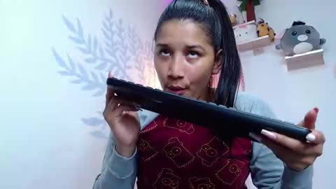 Snapshot of alisson_wiley chatting on 2, 2, 2026 alisson online show from 2, 2, 2026