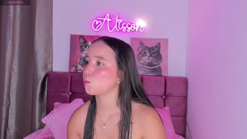 Snapshot of alissonsweet18_ chatting on 30, 9, 2025 Alisson online show from 30, 9, 2025