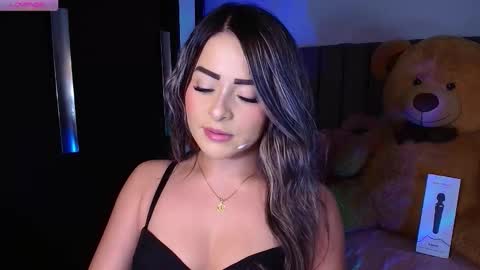  Alix  online show from 19, 2, 2026