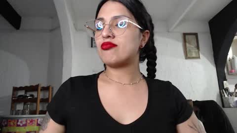 Alix online show from 6, 3, 2025