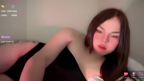Snapshot of aliyah_cutie chatting on 6, 5, 2026 A CUTE GIRL NAME ALIYAH online show from 6, 5, 2026