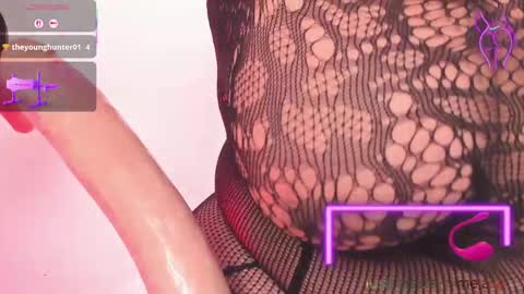 Aliyahs stone online show from 10, 4, 2026