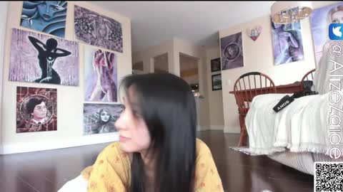 Alize Zaide online show from 12, 4, 2026