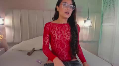 Snapshot of alizza_ chatting on 9, 9, 2025 alizza_ online show from 9, 9, 2025