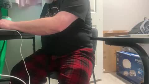 Allergictolove online show from 8, 11, 2025