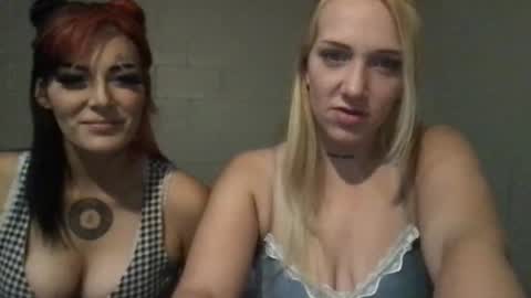 Snapshot of allforthedxll chatting on 27, 12, 2024 allforthedxll online show from 27, 12, 2024