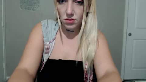 Snapshot of allforthedxll chatting on 16, 1, 2025 allforthedxll online show from 16, 1, 2025