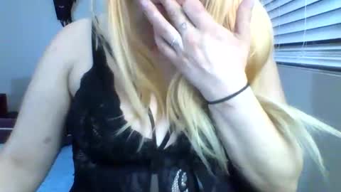 Snapshot of allforthedxll chatting on 9, 1, 2026 allforthedxll online show from 9, 1, 2026