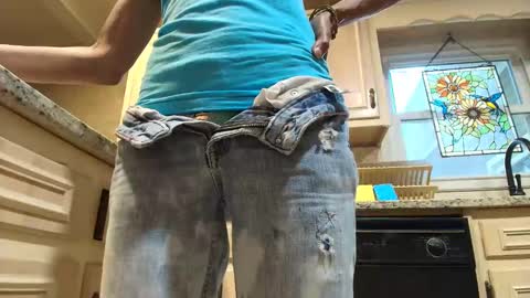 wishlist on bio online show from 9, 10, 2025