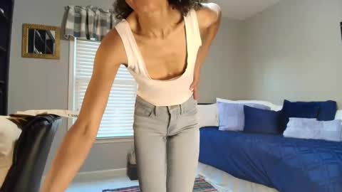 wishlist on bio online show from 17, 11, 2025