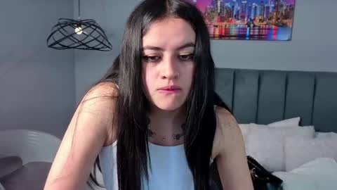 Snapshot of alli_cooper chatting on 6, 5, 2026 Ali online show from 6, 5, 2026