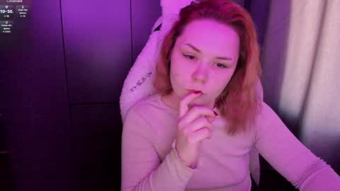 Snapshot of alli_zi chatting on 4, 6, 2026 Blair online show from 4, 6, 2026