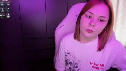 Snapshot of alli_zi chatting on 10, 6, 2026 Blair online show from 10, 6, 2026