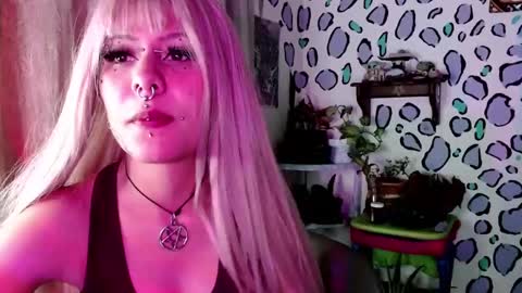 Snapshot of allice_rousse_ chatting on 14, 9, 2025 allice_rousse_ online show from 14, 9, 2025