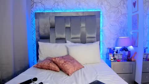 AlliceWinter online show from 11, 9, 2025