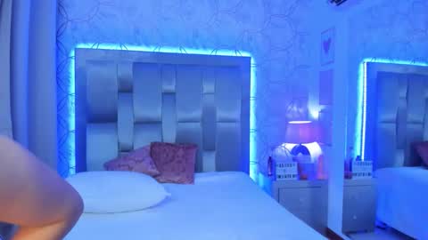 AlliceWinter online show from 6, 11, 2025