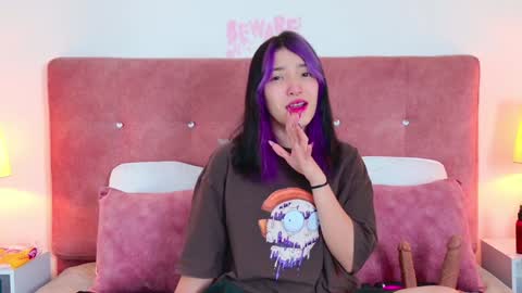 Snapshot of alliciakim chatting on 21, 12, 2024 Allicia online show from 21, 12, 2024