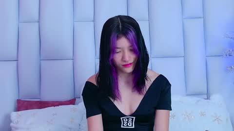 Snapshot of alliciakim chatting on 13, 1, 2025 Allicia online show from 13, 1, 2025
