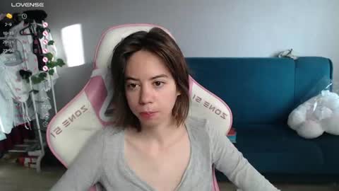 Snapshot of allie_hazie chatting on 30, 6, 2026 alice online show from 30, 6, 2026