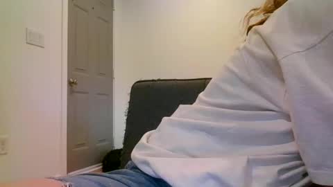 alliebearx online show from 26, 12, 2024