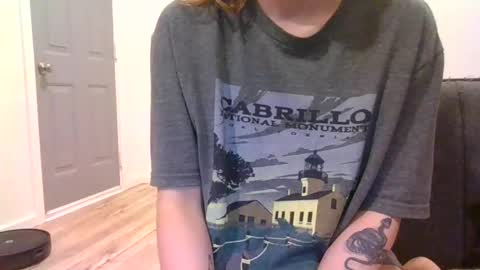 alliebearx online show from 5, 1, 2025