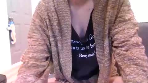 alliebearx online show from 11, 1, 2025