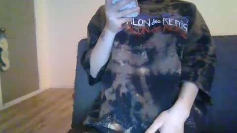 alliebearx online show from 13, 1, 2025