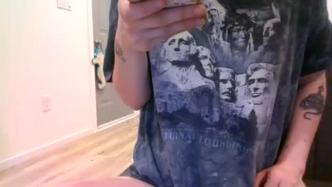 alliebearx online show from 17, 1, 2025