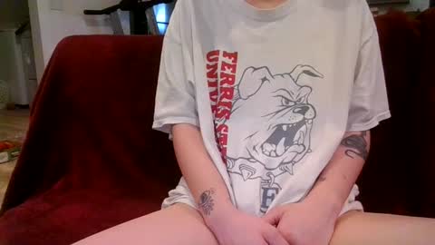 alliebearx online show from 26, 2, 2025