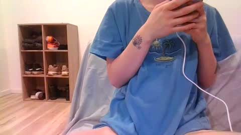 alliebearx online show from 9, 3, 2025