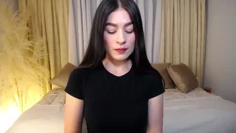 Snapshot of allierose_ chatting on 14, 6, 2026 Allie online show from 14, 6, 2026