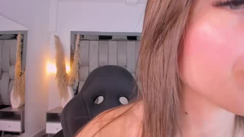    online show from 29, 3, 2026