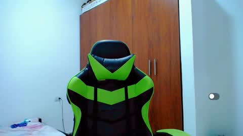 Snapshot of allison_baby_2416 chatting on 29, 12, 2024 Alisson online show from 29, 12, 2024