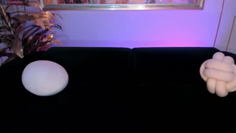 Snapshot of allisonrogersx chatting on 17, 10, 2025 Allison Rogers online show from 17, 10, 2025