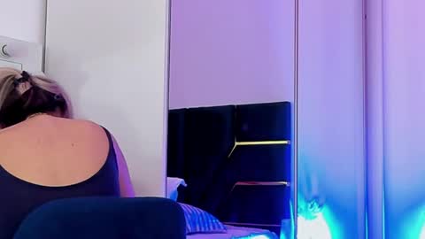 AllisonSweetie online show from 21, 4, 2026