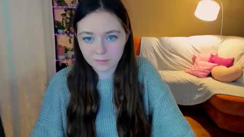 Snapshot of alluringeyess chatting on 12, 9, 2025 alluringeyess online show from 12, 9, 2025