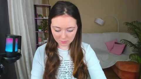 Snapshot of alluringeyess chatting on 19, 9, 2025 alluringeyess online show from 19, 9, 2025