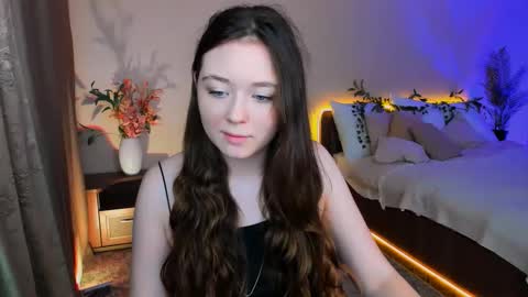 Snapshot of alluringeyess chatting on 20, 9, 2025 alluringeyess online show from 20, 9, 2025
