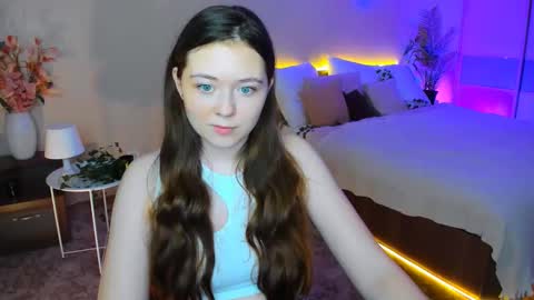 Snapshot of alluringeyess chatting on 6, 10, 2025 alluringeyess online show from 6, 10, 2025