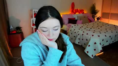 alluringeyess online show from 15, 2, 2026