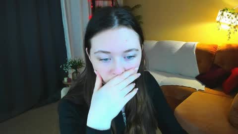 alluringeyess online show from 23, 4, 2026