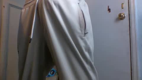 allwolf0323 online show from 14, 11, 2025