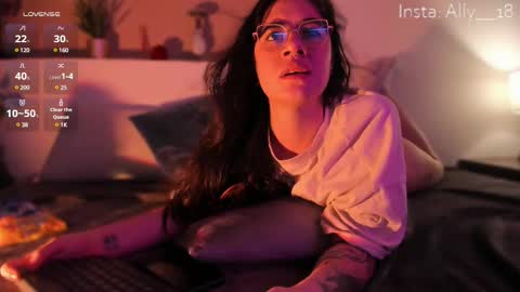 Snapshot of ally_addams chatting on 27, 2, 2025 Ally online show from 27, 2, 2025